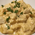Mac and cheese is a beloved comfort food that has stood the test of time, captivating palates across generations. Its creamy, cheesy goodness can evoke nostalgia, bringing back memories of family dinners and cozy nights in. While classic mac and cheese is a staple in many homes, it can also serve as a blank canvas for culinary creativity. Enter the Creamy Honey Pepper Chicken Mac and Cheese Delight—a unique twist on this timeless dish that combines the richness of cheese with the savory allure of chicken, the sweetness of honey, and the gentle kick of black pepper.